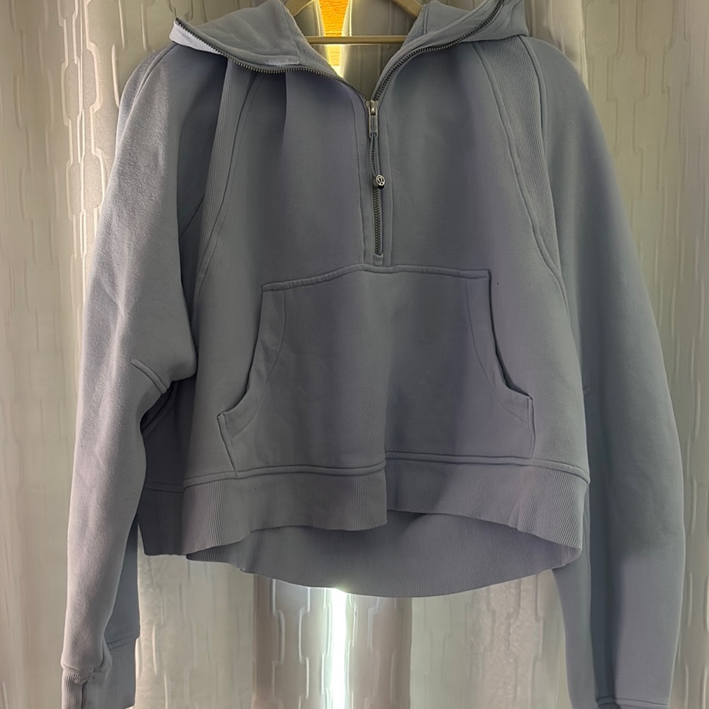 Lululemon Athletica Light Blue Scuba Half-Zip Like New